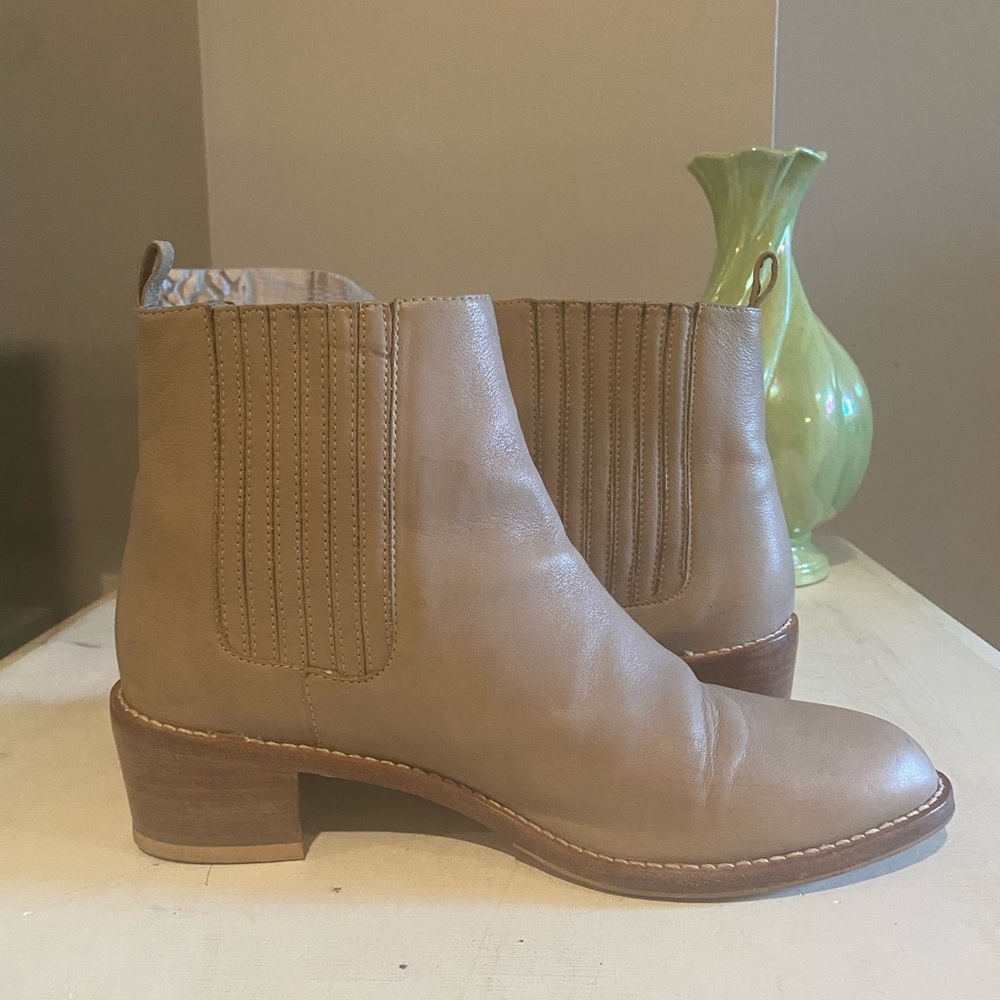 Loeffler Randall Stretch Leather Ankle Boots EUC - Picture 5 of 9